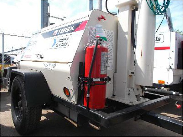 2011 AMIDA AL4000 Photo