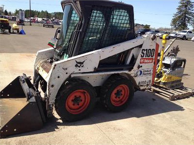 2010 BOBCAT S100 Photo
