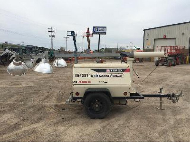 2011 AMIDA AL4000 Photo