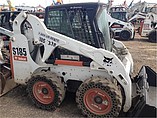 2010 BOBCAT S185 Photo #2