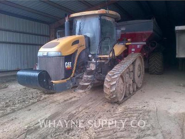 2005 AGCO MT745B Photo