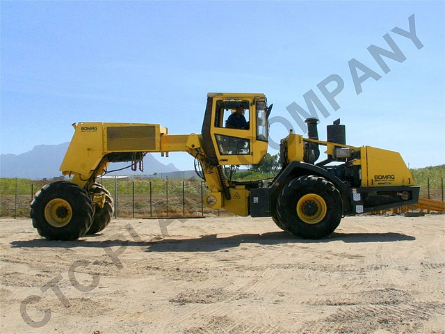 BOMAG MPH125-2 Photo