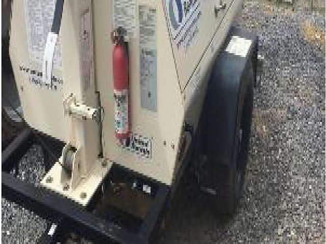 2011 AMIDA AL4000 Photo