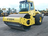 2015 BOMAG BW213DI-4 Photo #1