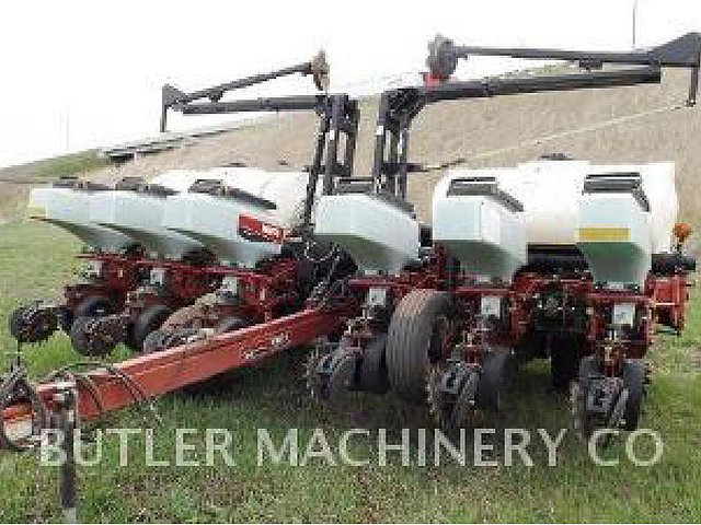 05 AGCO WHITE WP8222