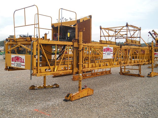 2009 BIDWELL T3600 Photo