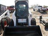 2013 BOBCAT S650 Photo #2