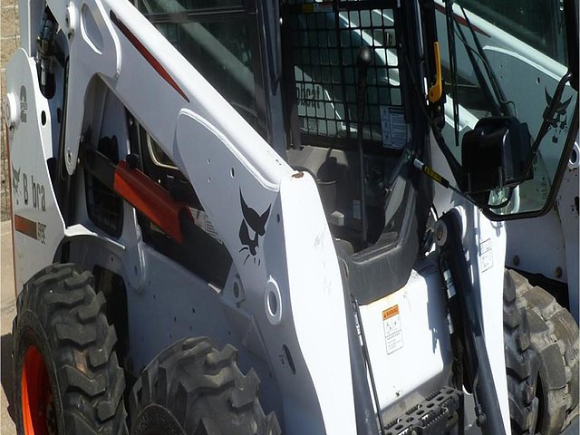 2013 BOBCAT S650 Photo