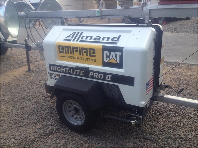 12 ALLMAND BROS NIGHT-LITE PRO II