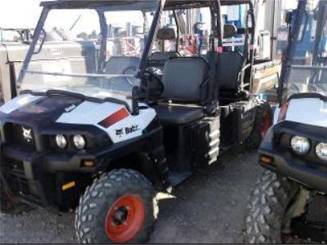 2011 BOBCAT 3400DXL Photo