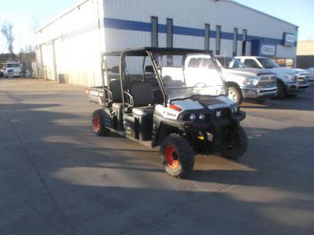 2011 BOBCAT 3400DXL Photo