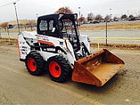 2013 BOBCAT S550 Photo #2