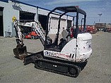 2010 BOBCAT 325 Photo #2