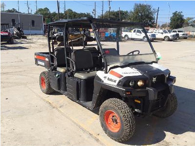 2011 BOBCAT 3400DXL Photo