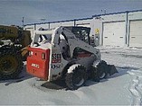 2010 BOBCAT S300 Photo #2