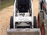 2011 BOBCAT S160 Photo #3