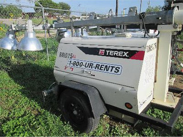 2011 AMIDA AL4000 Photo