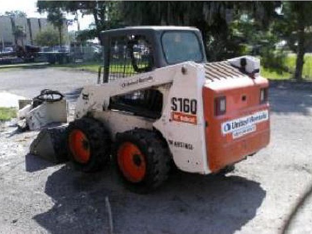 2011 BOBCAT S160 Photo