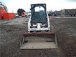 2009 BOBCAT S130 Photo #2