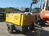 2010 ATLAS COPCO XAS 375 Photo #2