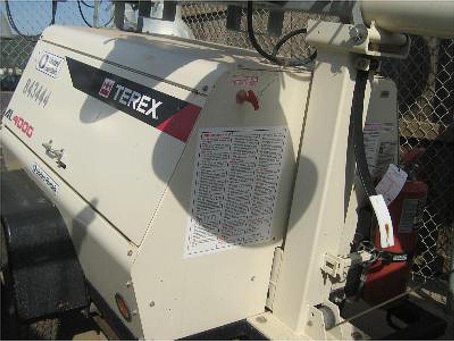 2011 AMIDA AL4000 Photo
