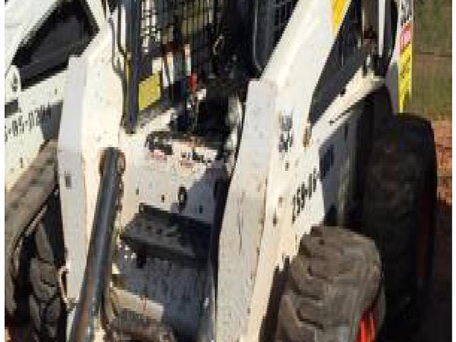2009 BOBCAT S250 Photo