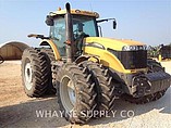 12 AGCO MT675D