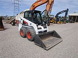 2011 BOBCAT S130 Photo #2