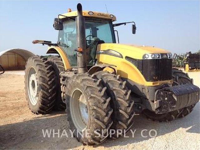 2012 AGCO MT675D Photo