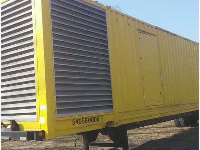 2011 BALDOR 2000 KW Photo