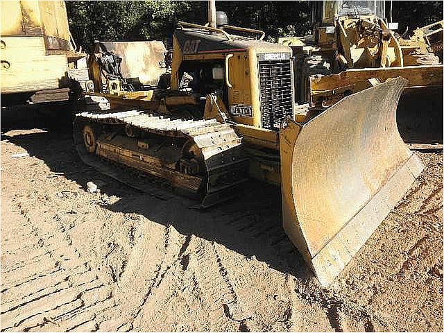 04 CATERPILLAR D5G