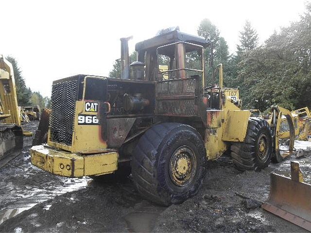 1981 CATERPILLAR 966D Photo