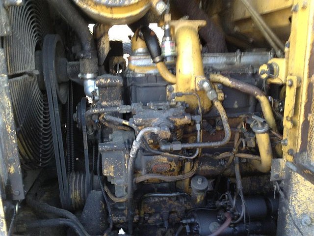 88 CATERPILLAR 916