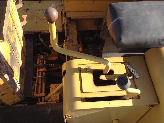 98 JOHN DEERE 755B
