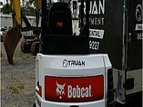 2014 BOBCAT E32I Photo #3