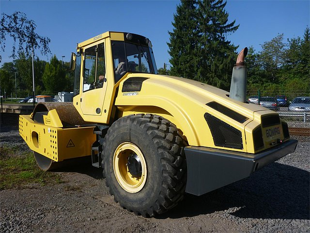 2006 BOMAG BW226DH-4 Photo