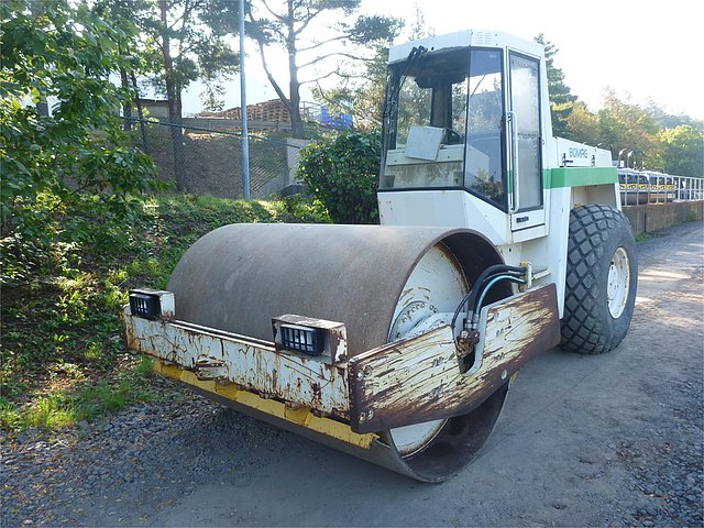 1993 BOMAG BW213D-2 Photo
