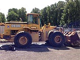 JOHN DEERE 744H Photo #5
