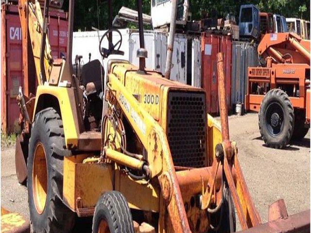 JOHN DEERE 300D