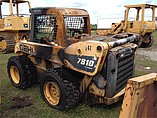 2005 GEHL 7810 Photo #2