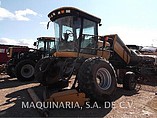 2005 AGCO SP185B Photo #3