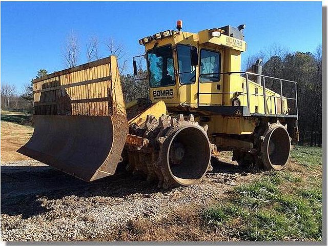 2012 BOMAG BC772RB-2 Photo