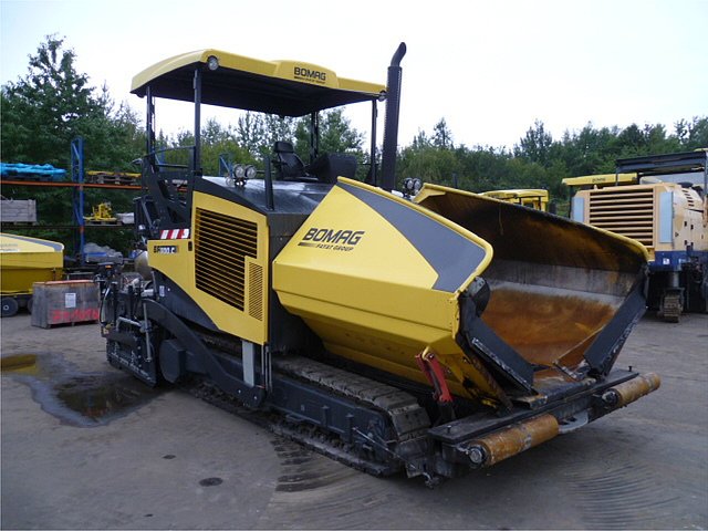 2012 BOMAG BF800C Photo