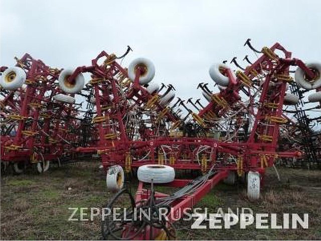 04 BOURGAULT INDUSTRIES 9400