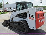2011 BOBCAT T180 Photo #5