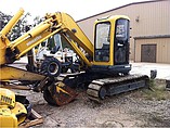 KOMATSU PC75UU-2