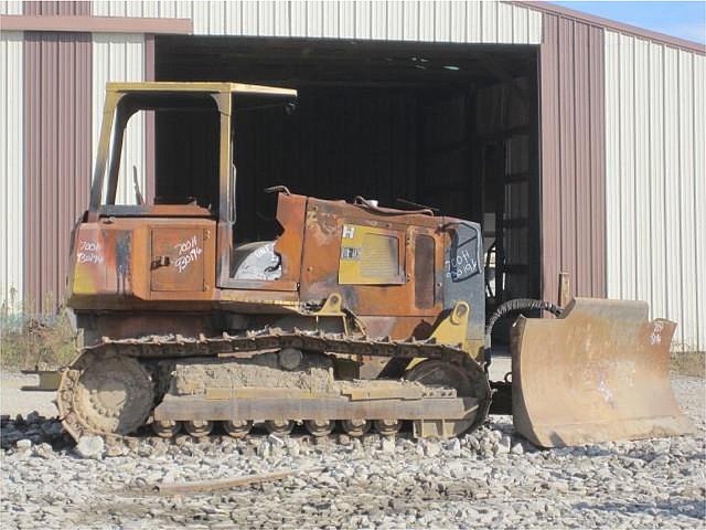 JOHN DEERE 700H Photo