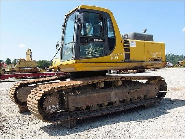 KOMATSU PC300-6L Photo