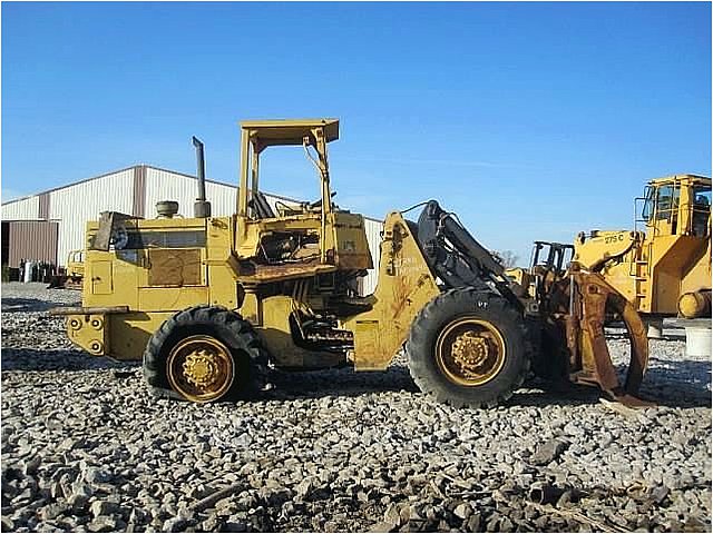 CATERPILLAR IT28B Photo