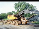 JOHN DEERE 200D
